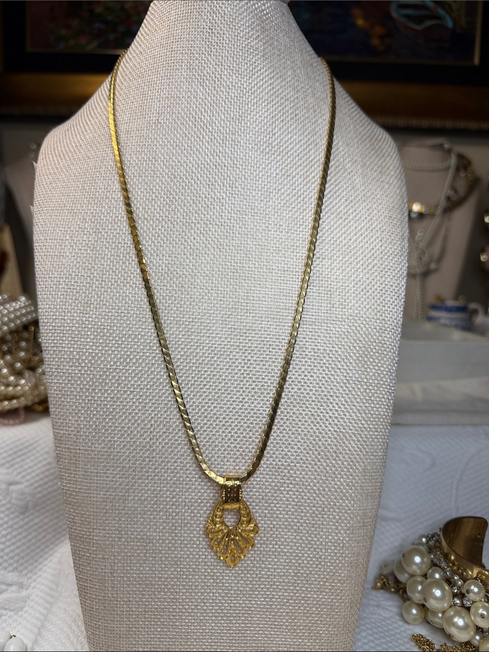 Vintage Gold Pendant Necklace with Filigree Drop